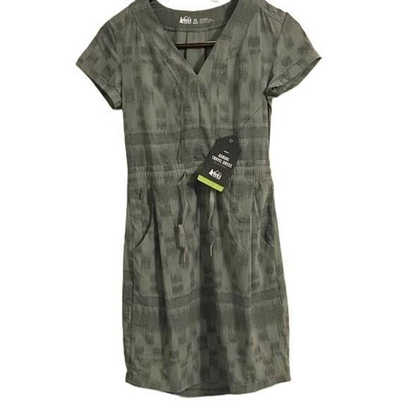 REI CoOp Womens XS Aorai Travel Dress Green Plaid Short Sleeve Drawstring Pocket - Picture 1 of 7